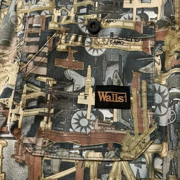 Walls vintage oil field camo top size large. MN1 - Picture 2 of 6